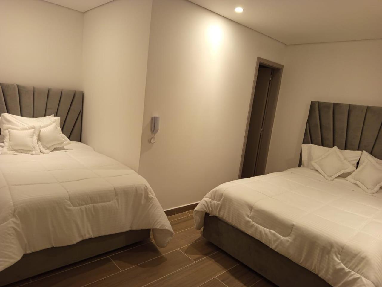 Hotel Saron ボゴタ エクステリア 写真